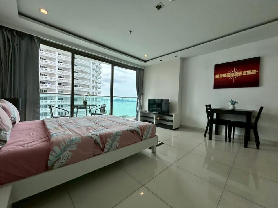 Wong Amat Tower Condominium 1305 Apartment in Pattaya City