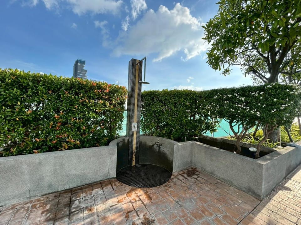 Wong Amat Tower Condominium 1305 Apartment in Pattaya City