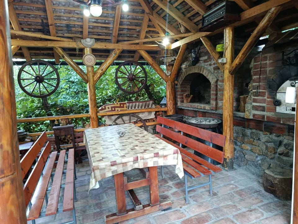 Vikendica "Šumski raj" House in Serbia