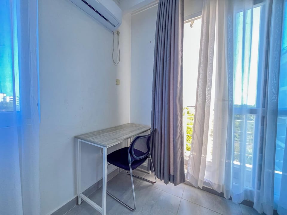 Dining area, air conditioner