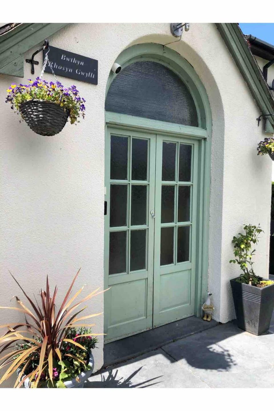Calm country cottage House in Wales