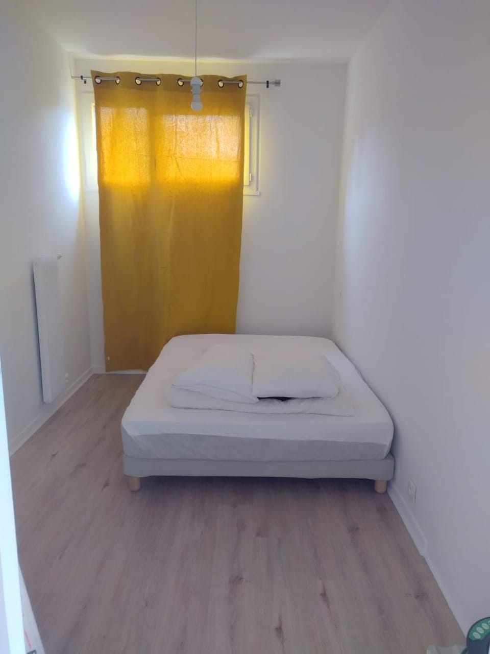 Appartement au bord du Clain parking privatif Apartment in Poitiers