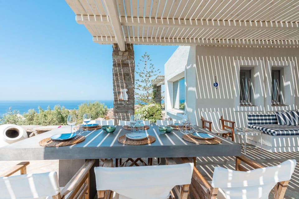 Patio, Dining area, Sea view