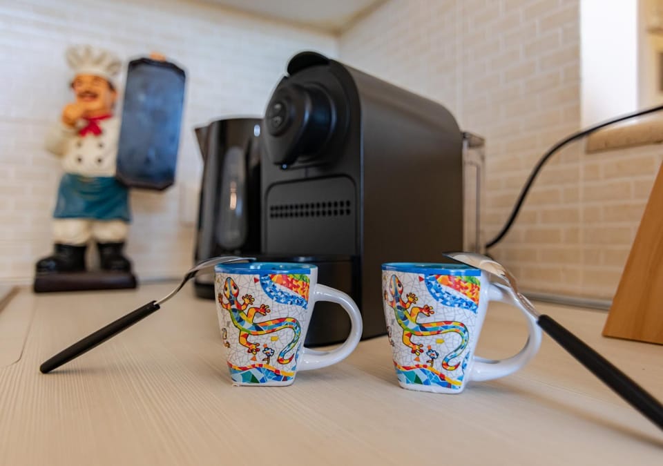 Coffee/tea facilities, Kitchen or kitchenette