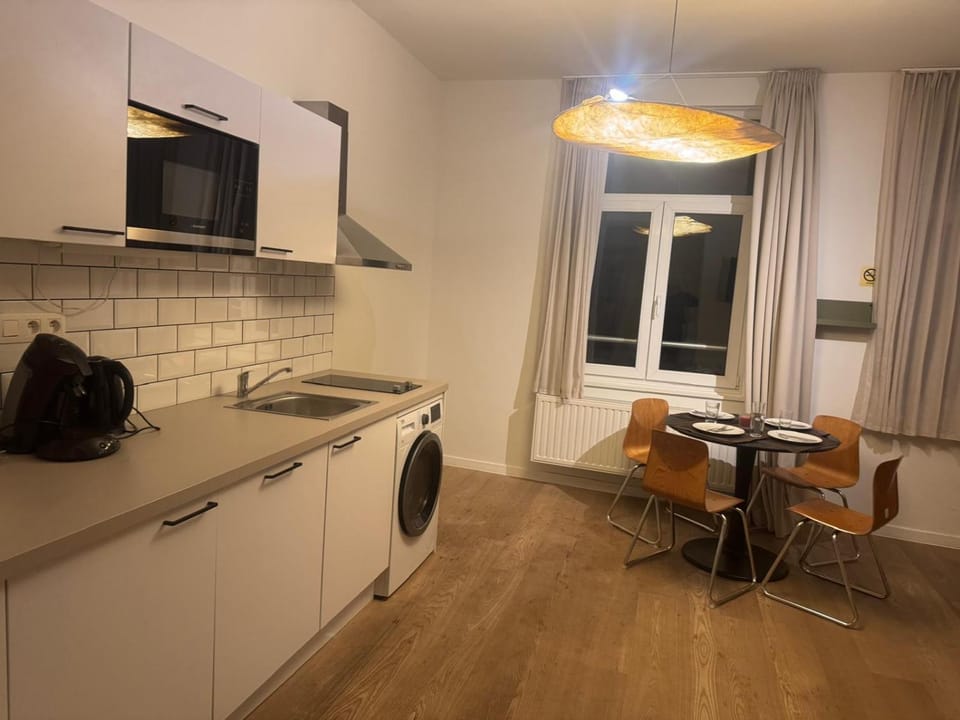 Studio 003 Avenue Louise Apartment in Saint-Gilles