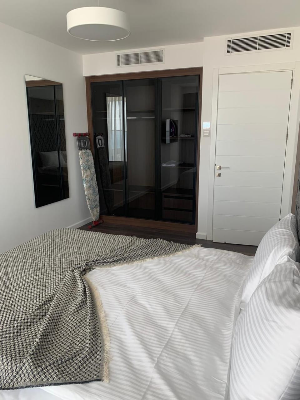 Grand Shapphire 4 apartments SEA VIEW Apartment in Paralimni