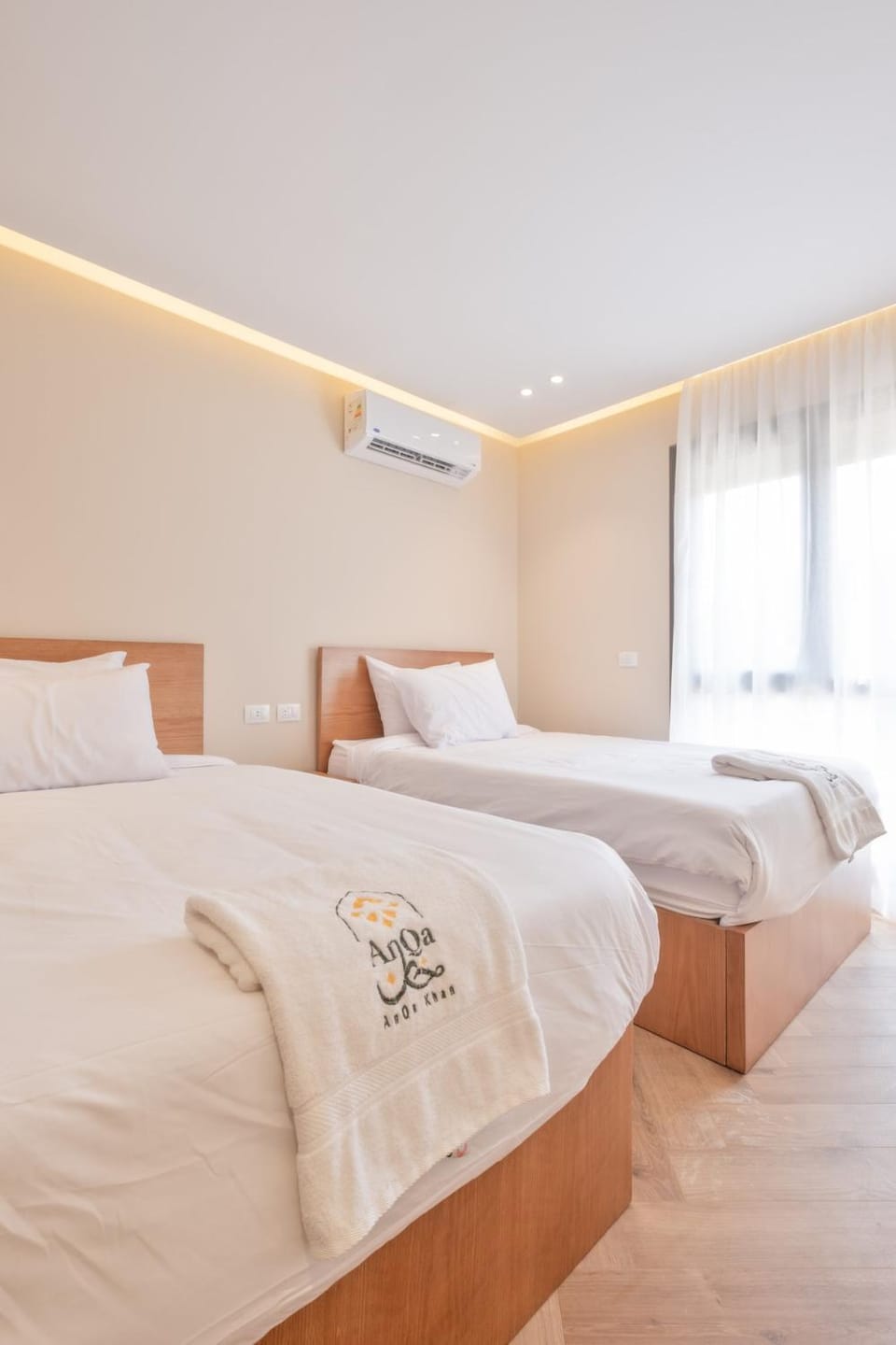 Bed, Photo of the whole room, Bedroom, towels, air conditioner