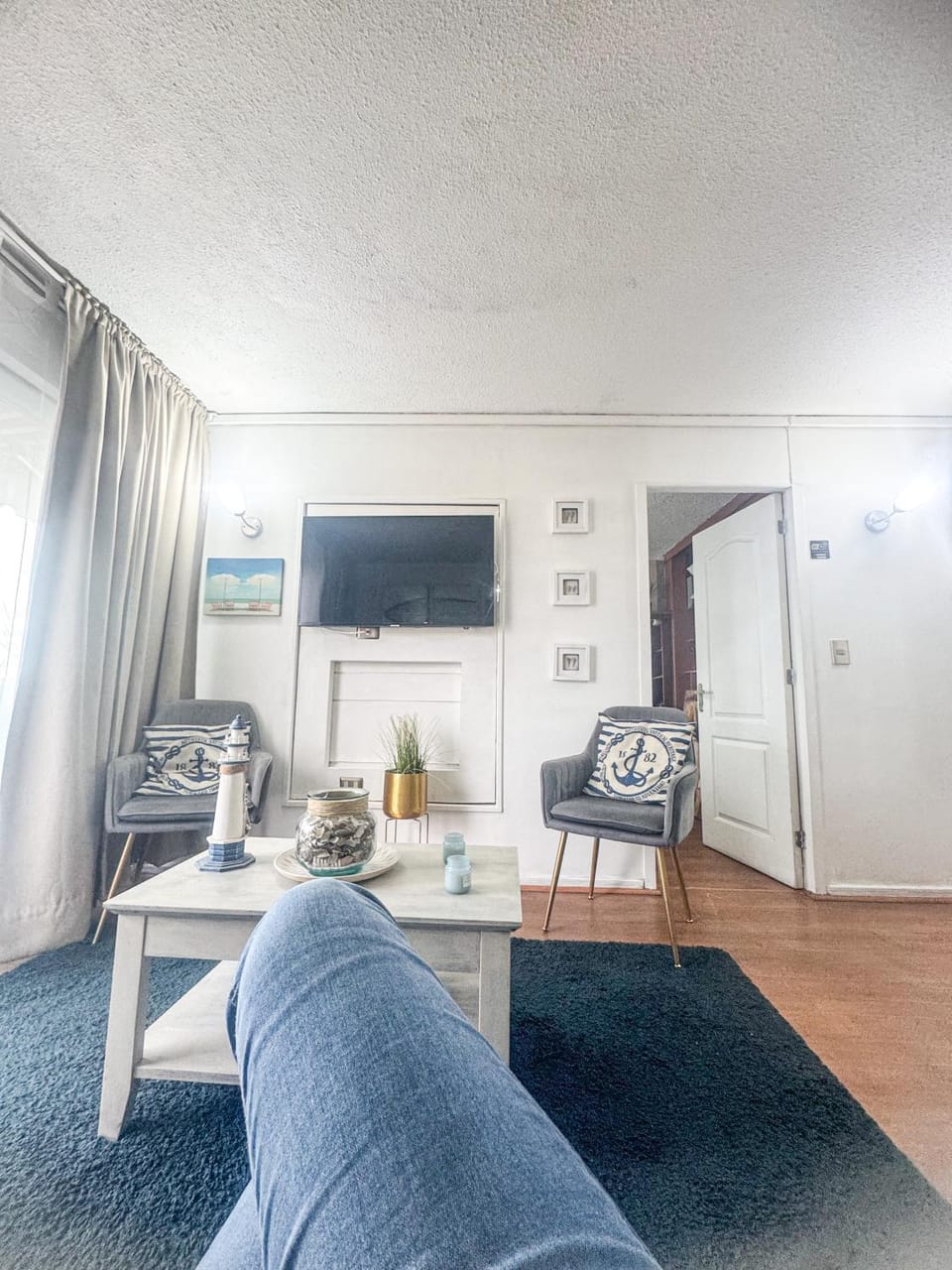 TV and multimedia, Living room, Seating area