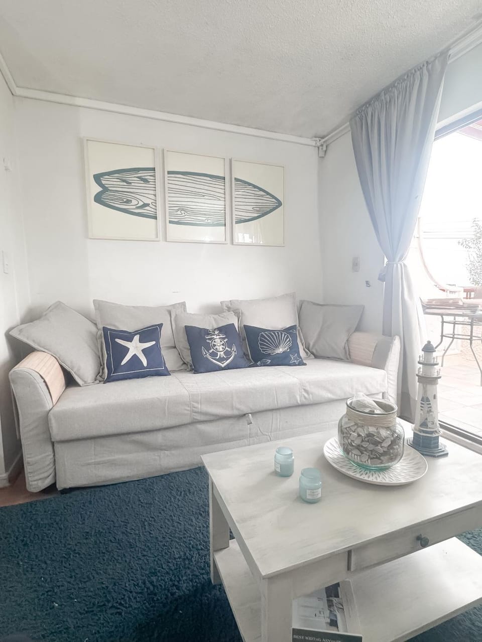 Bed, Living room, Seating area