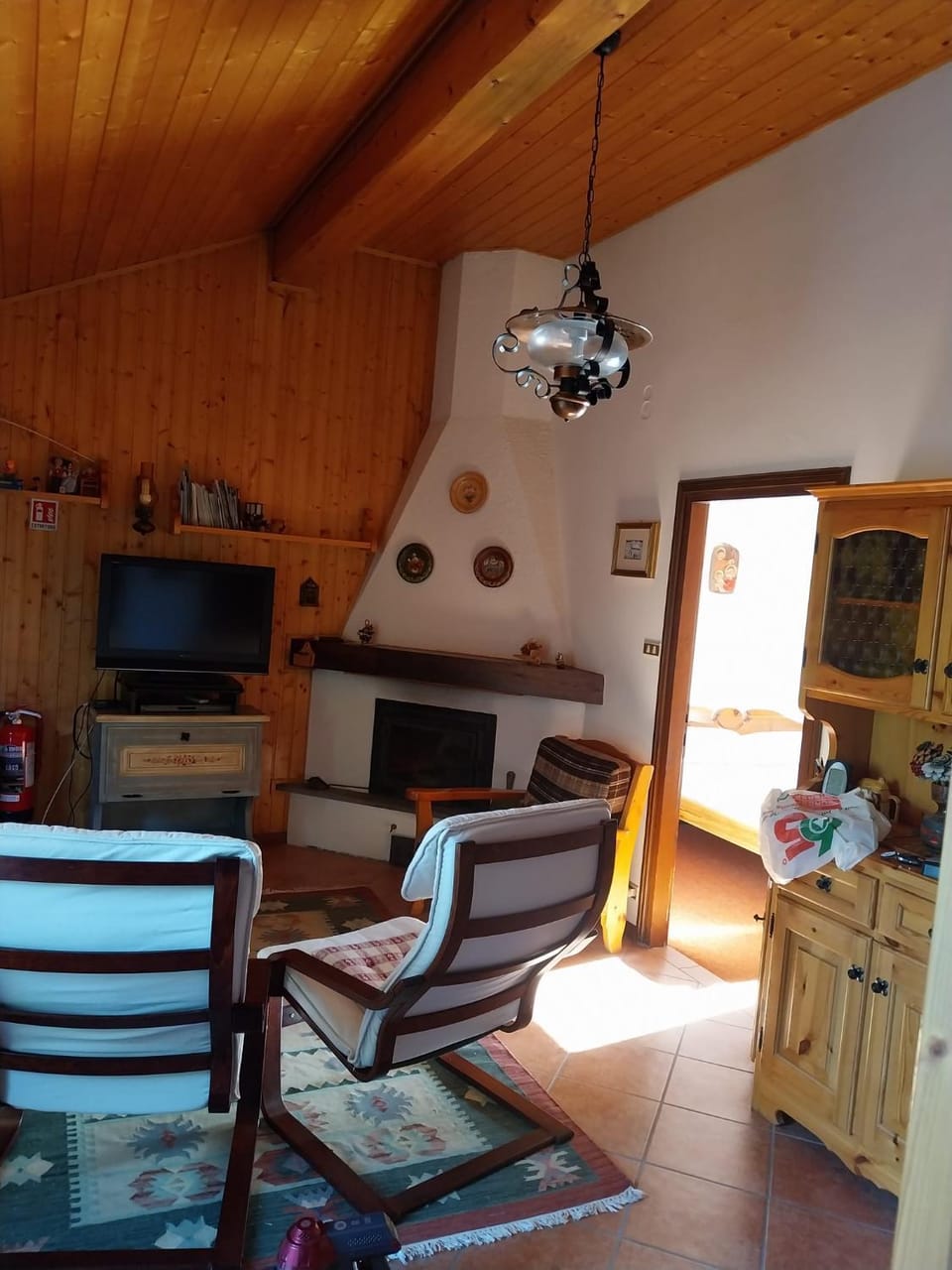 Communal lounge/ TV room, TV and multimedia, Living room, Seating area, Evening entertainment, fireplace
