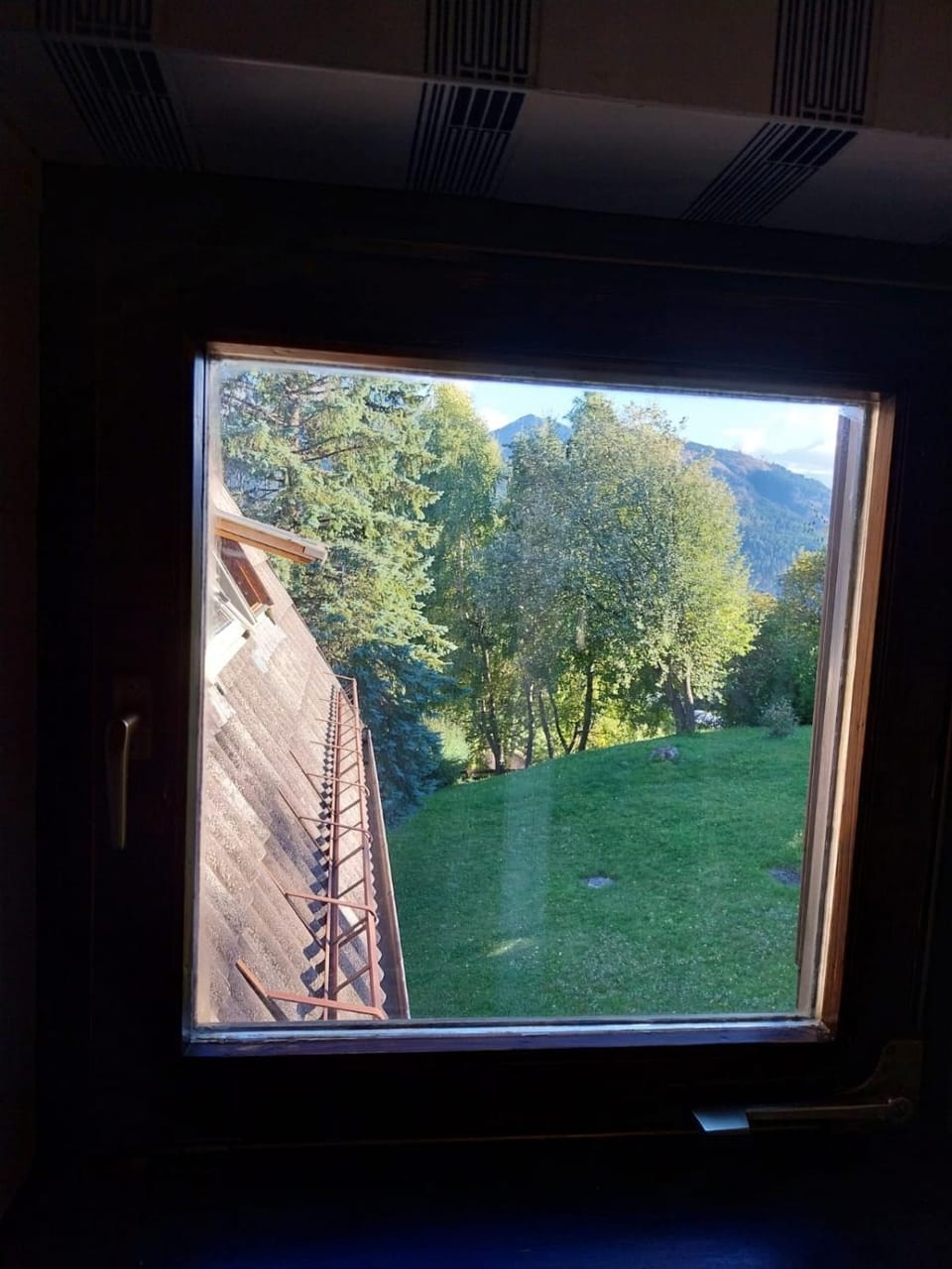 Natural landscape, Bathroom