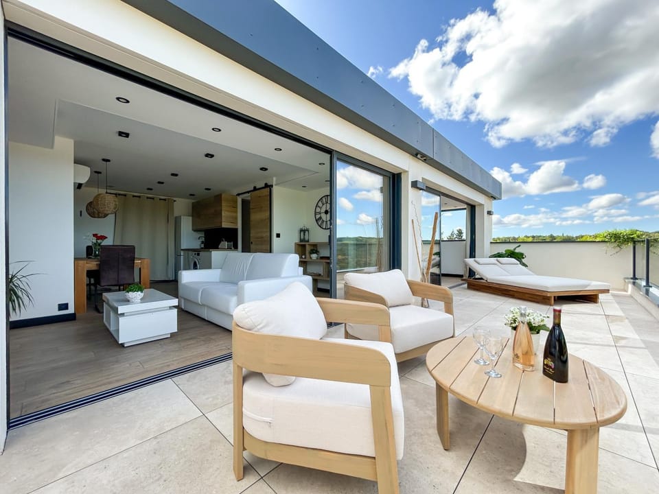 L'Eden Bleu a Langlade Bed and Breakfast in Nimes