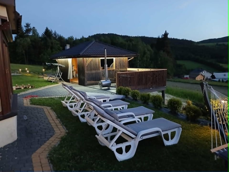 Spring, Natural landscape, Garden, Garden view, sunbed