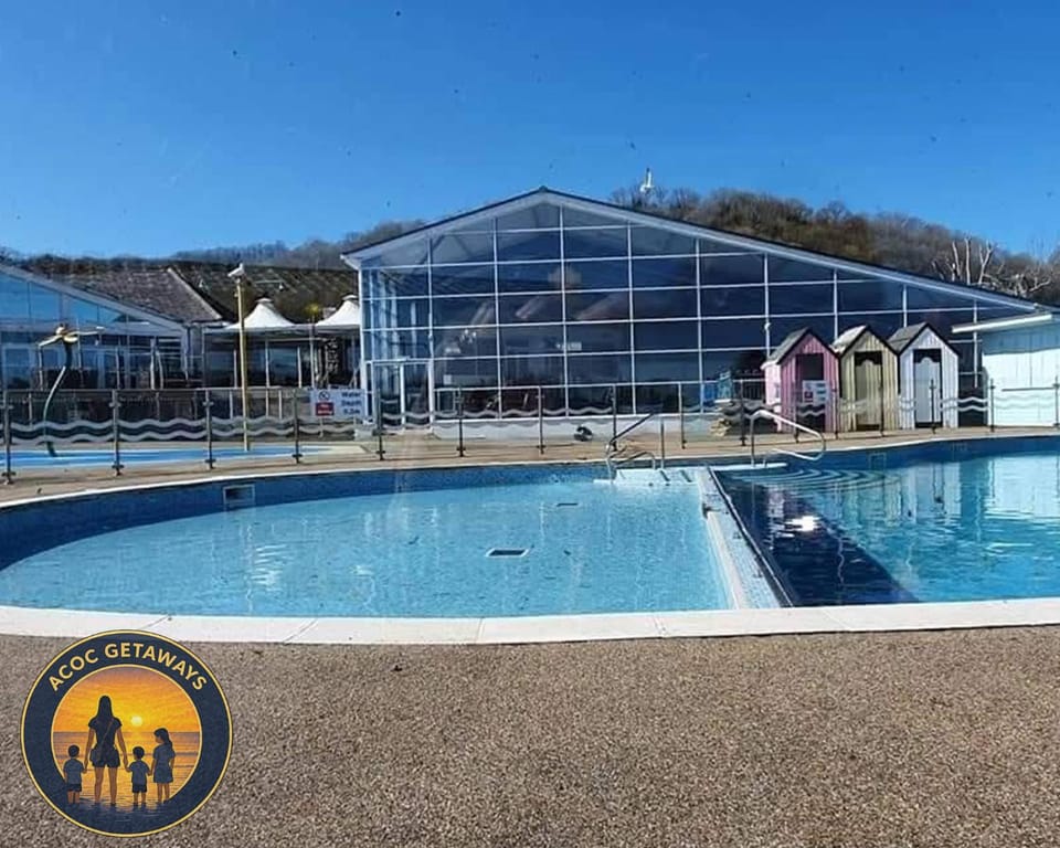Day, Pool view, Swimming pool