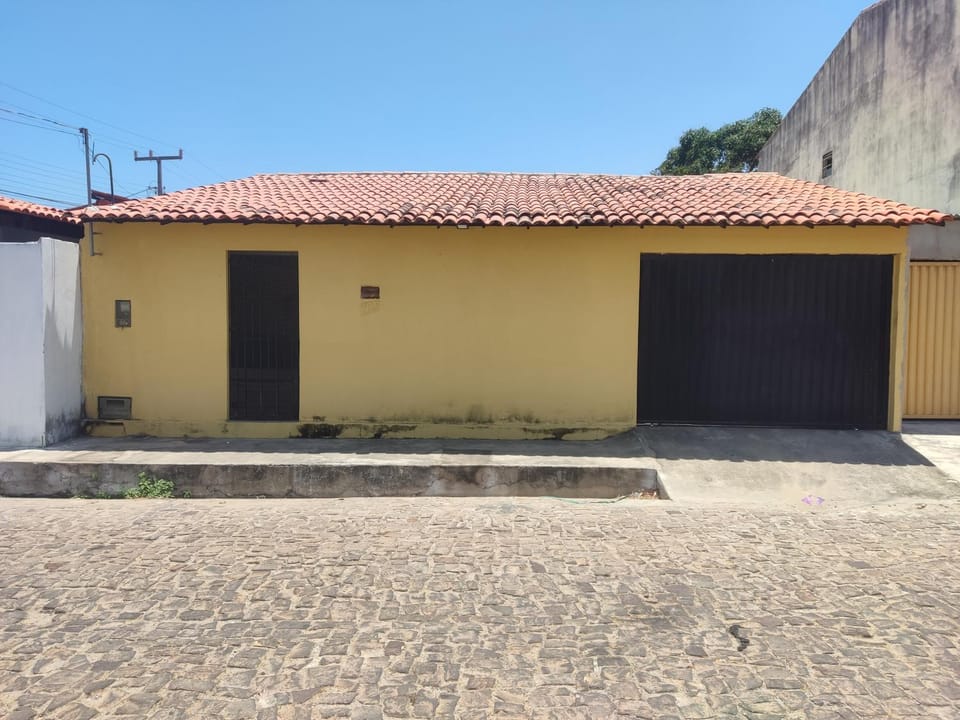 Casa próximo ao Aeroporto Apartment in State of Piauí, Brazil