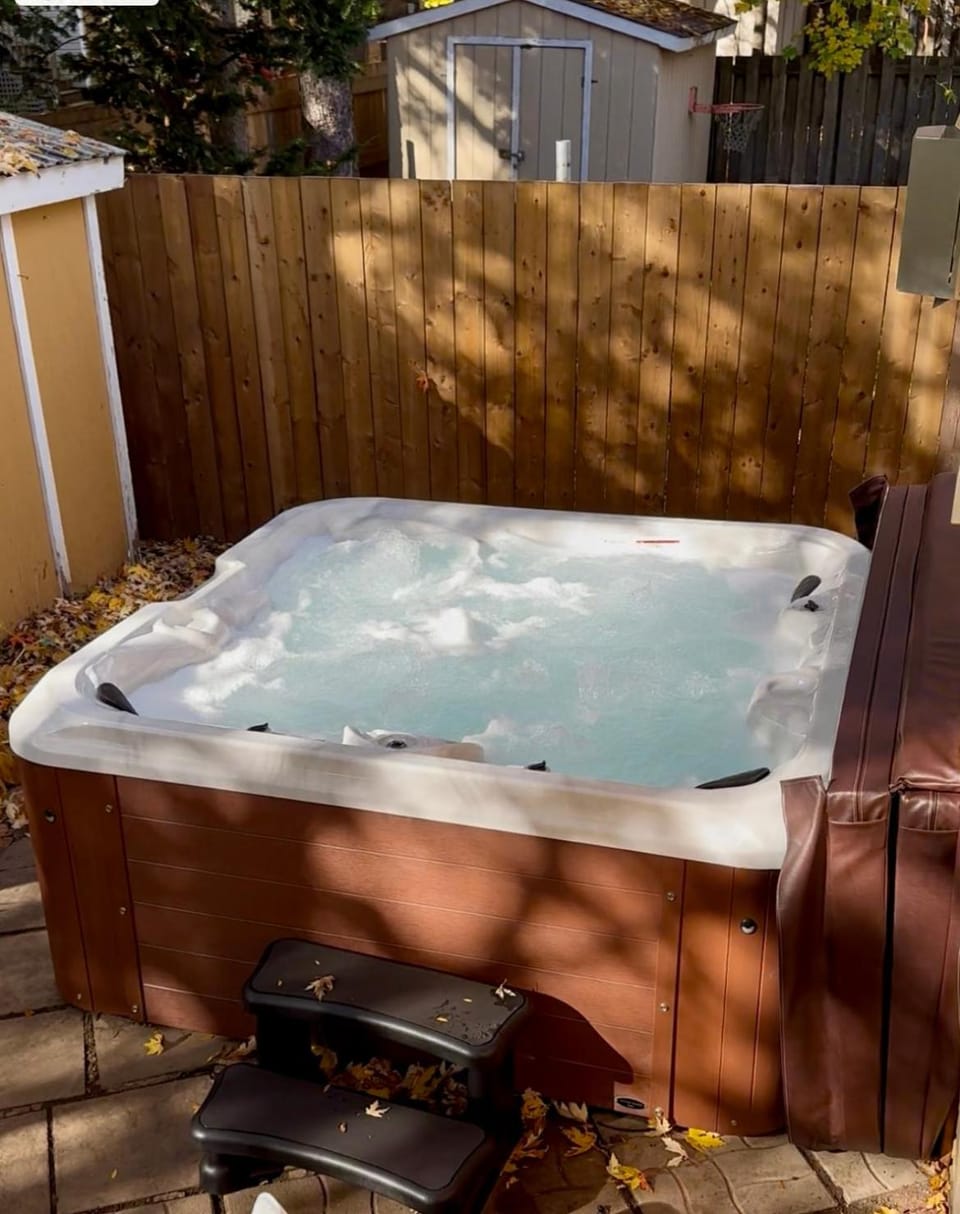 Hot Tub