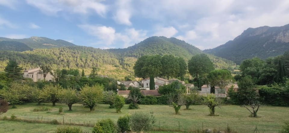 Appartement Aubres Apartment in Provence