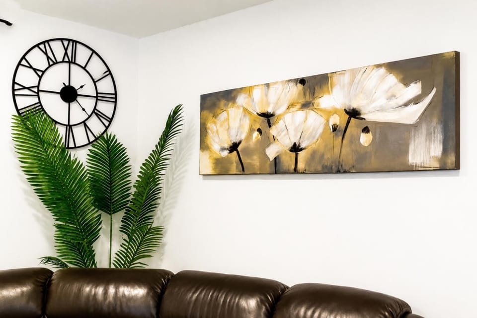 Living room, Decorative detail, Seating area, fireplace