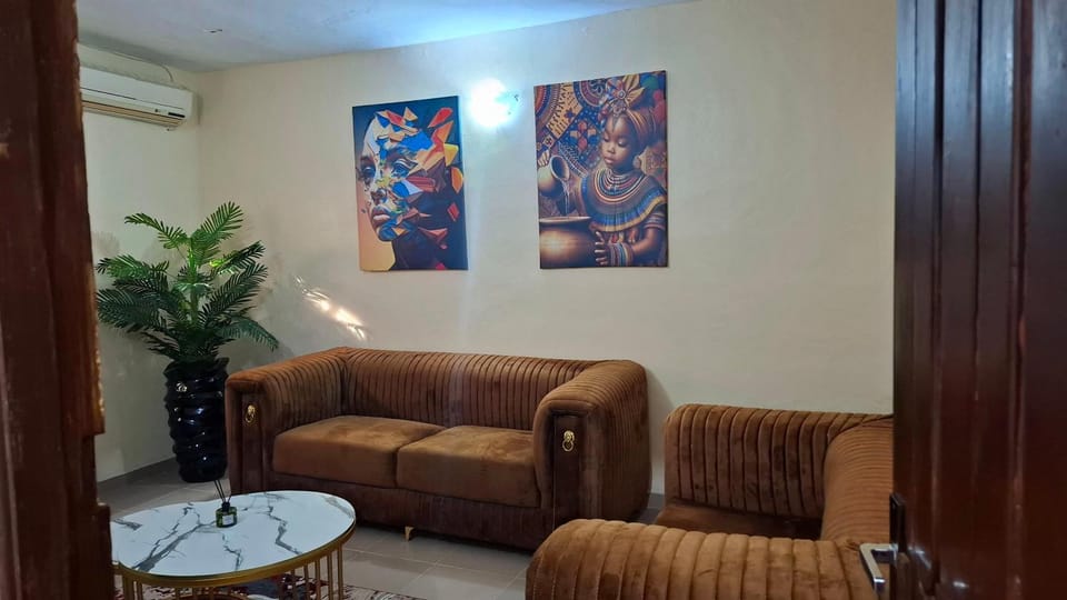 Living room, Seating area, air conditioner