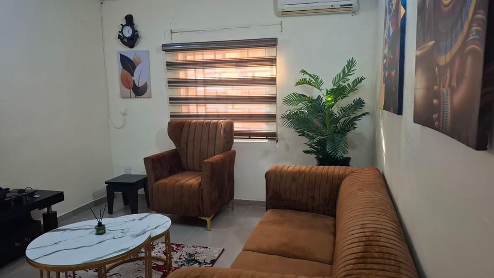 Living room, Seating area, air conditioner