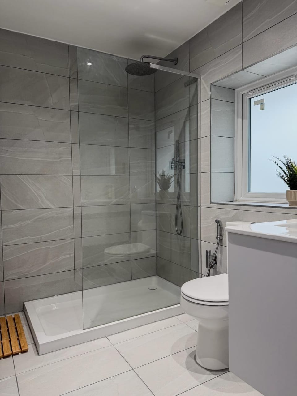 Shower, Toilet, Bathroom