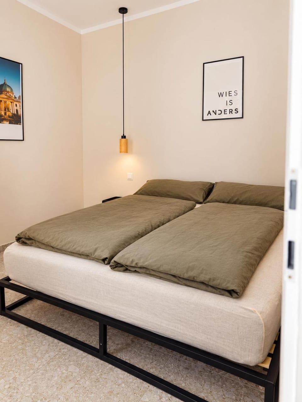 Bed, Bedroom