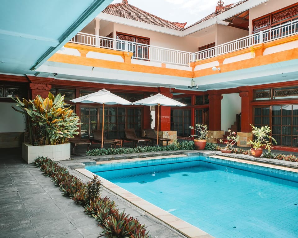 Property building, Patio, Day, View (from property/room), Balcony/Terrace, Pool view, Swimming pool, sunbed