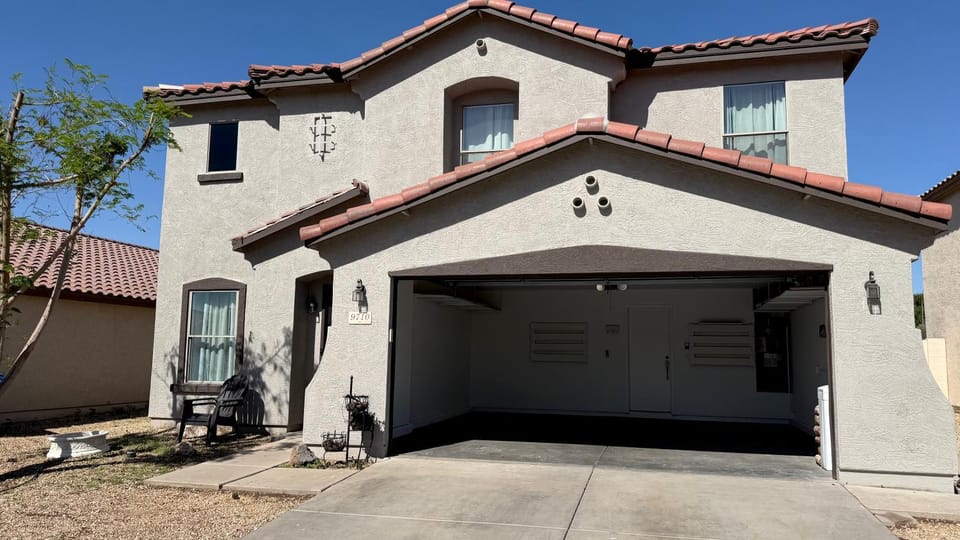 Property building, Street view