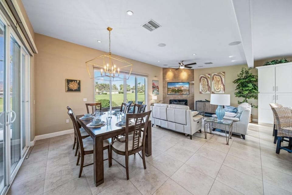 Chill-Inn, an Indian Wells Oasis Villa in Indian Wells