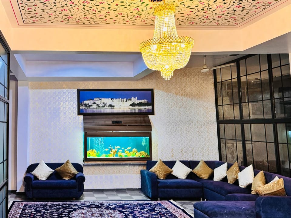 Hotel Lake Vista Stays Hotel in Udaipur