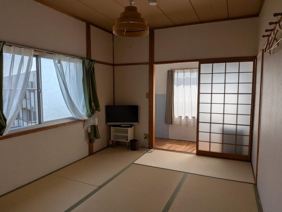 ゲストハウス凪季のやど Bed and Breakfast in Japan