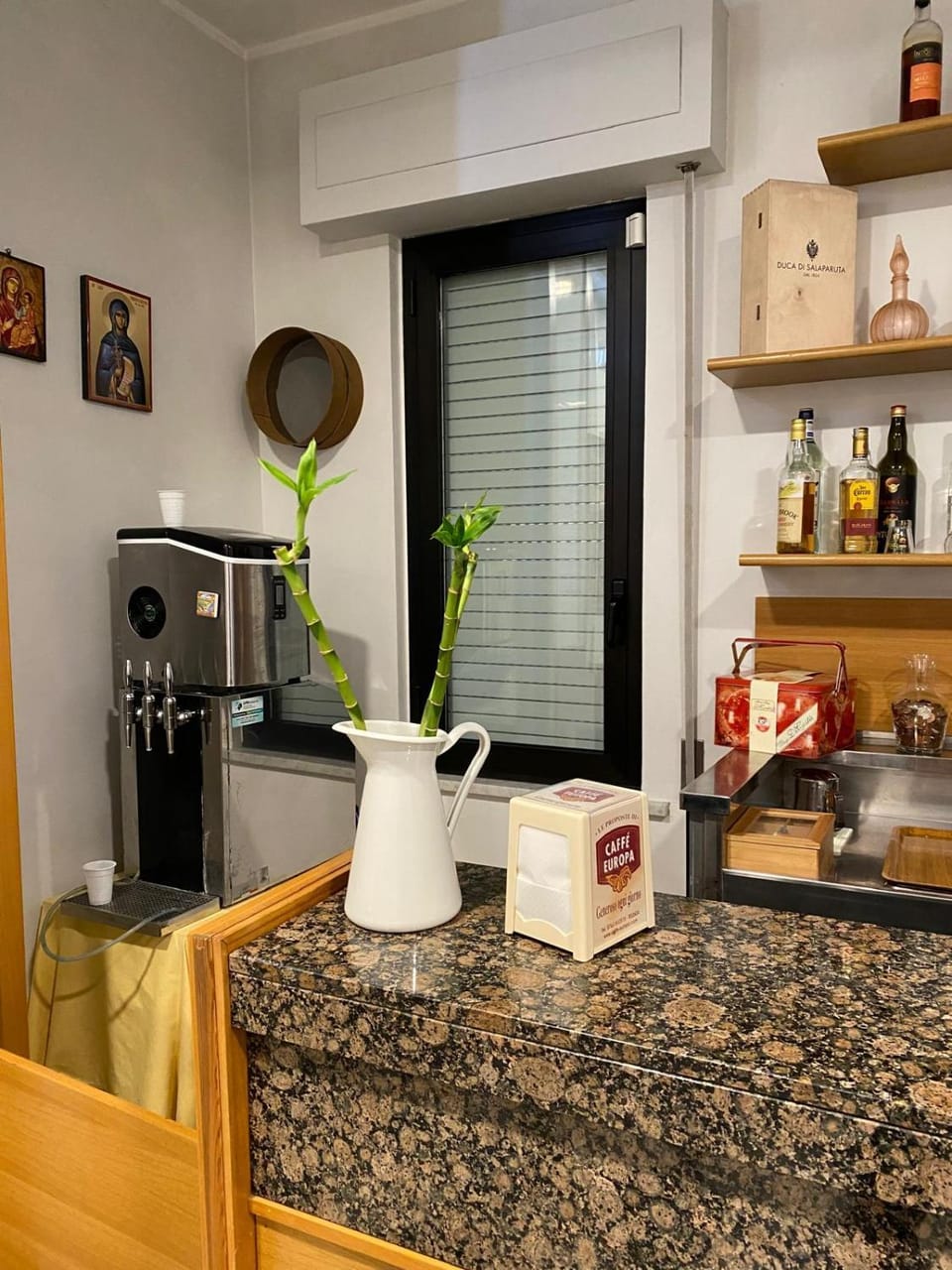 Lounge or bar