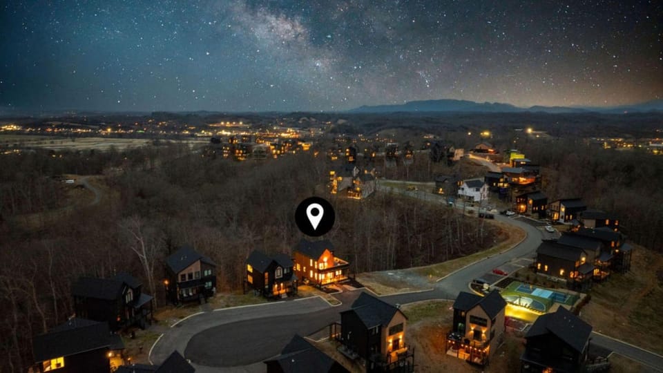 Splashing Views House in Sevierville