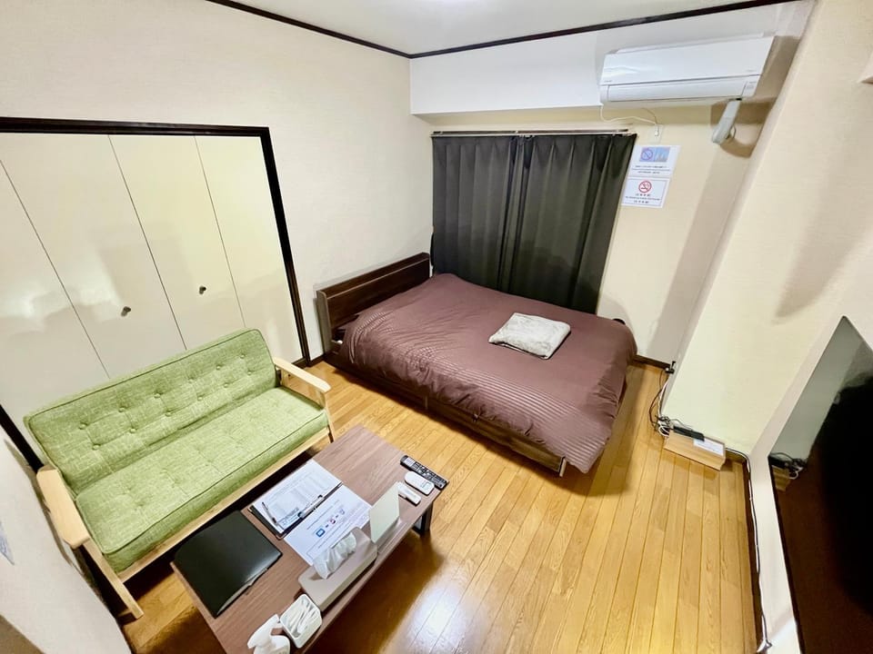 Stay Plus Sophia Apartment in Japan