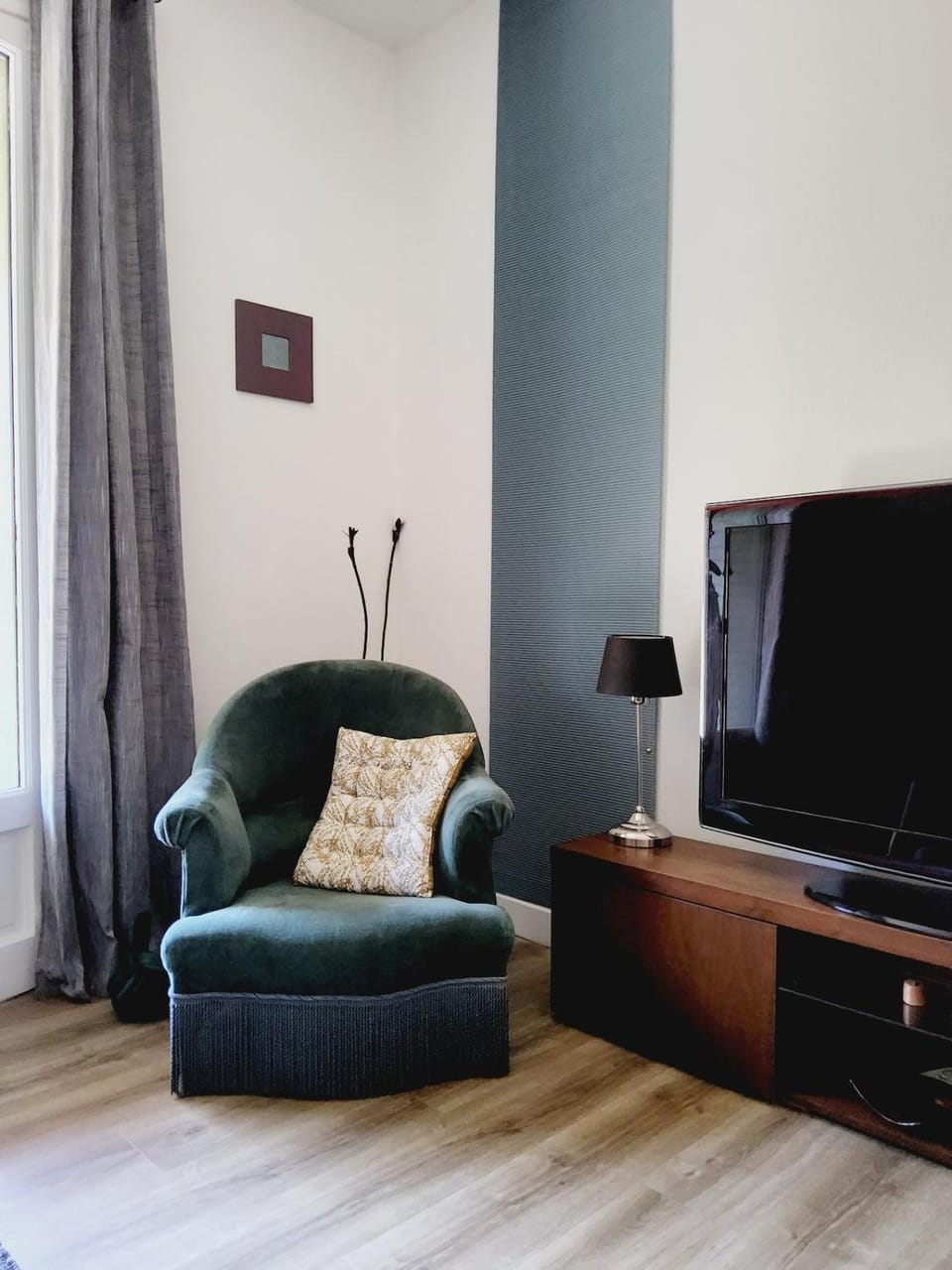 Appartement charmant avec balcons, hypercentre Avignon les Halles Apartment in Avignon