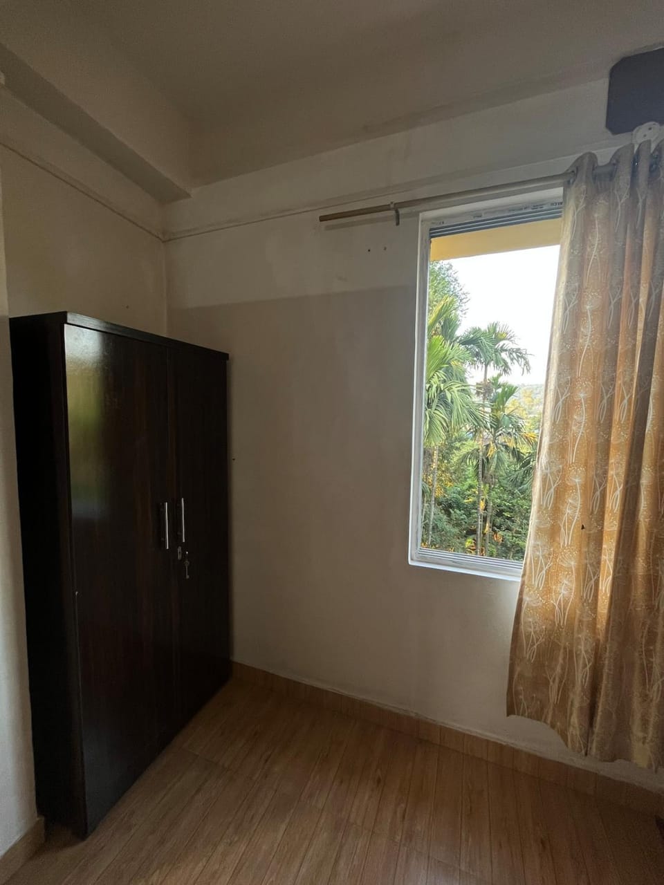 Green view stay Apartment in India