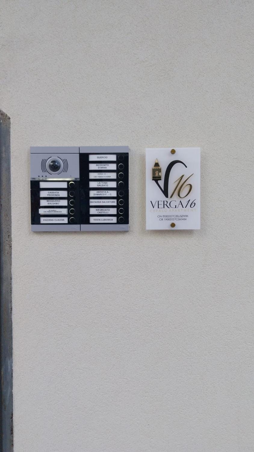 Property building, Property logo or sign, Logo/Certificate/Sign, Text overlay, Certificate/Award