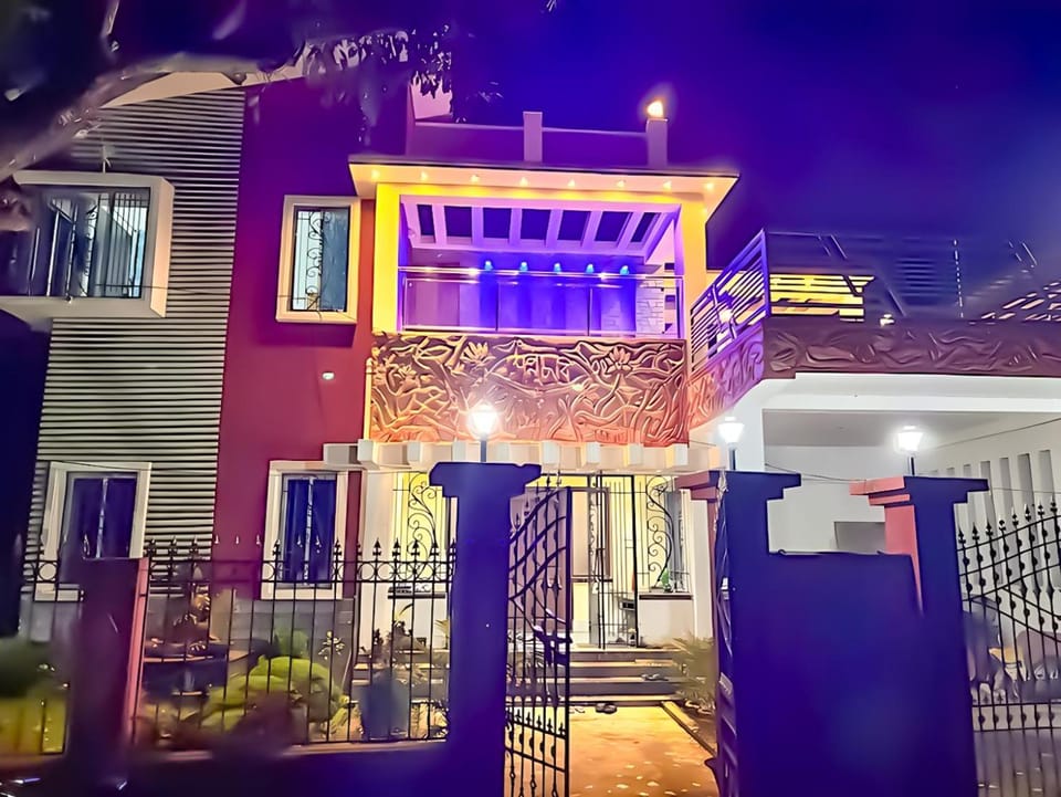 Property building, Night