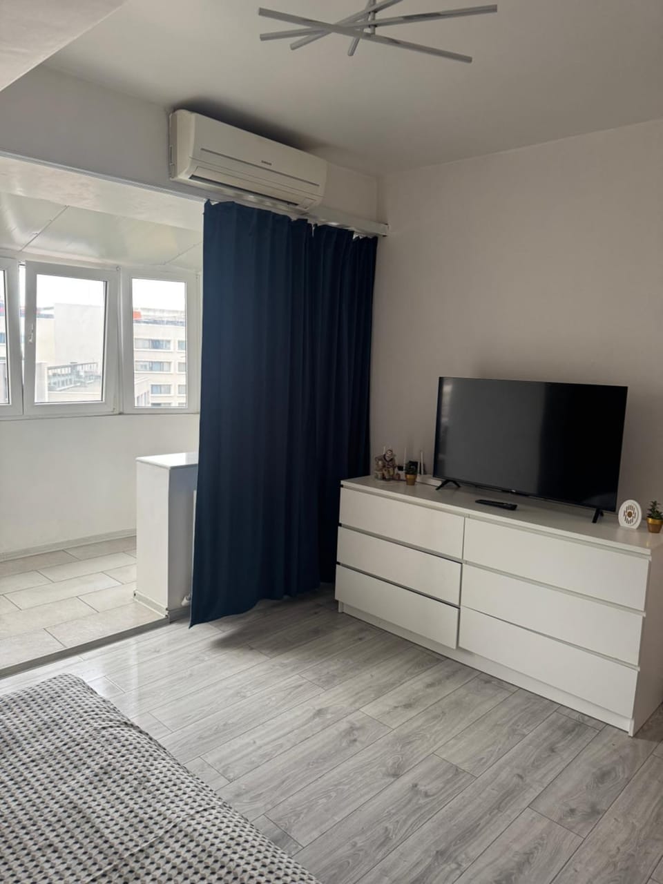 Garsoniera centru Vacation rental in Craiova