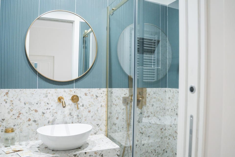 Shower, Bathroom