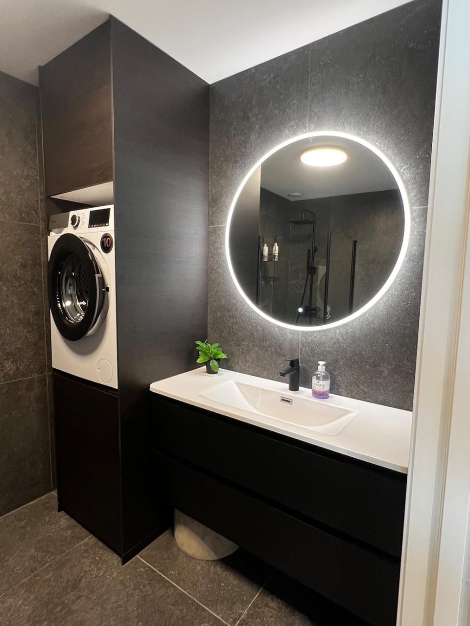 Newly refurbished apartment in the city center Apartment in Trondelag