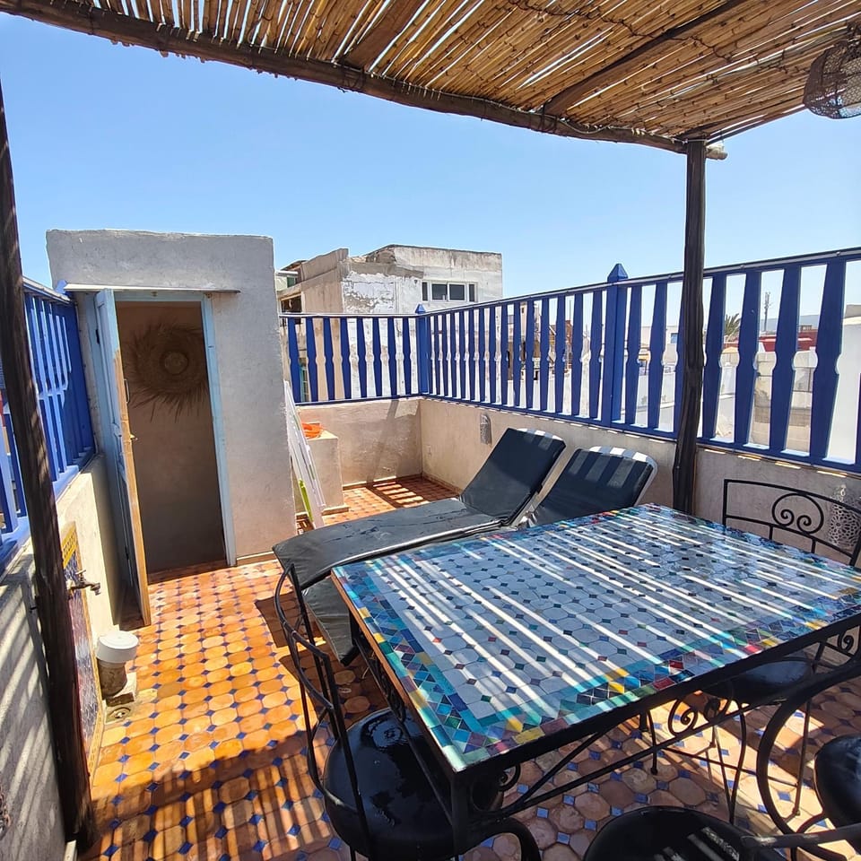 Charming 4 Floor Private House with Fast WiFi and Sunny Terrace House in Essaouira