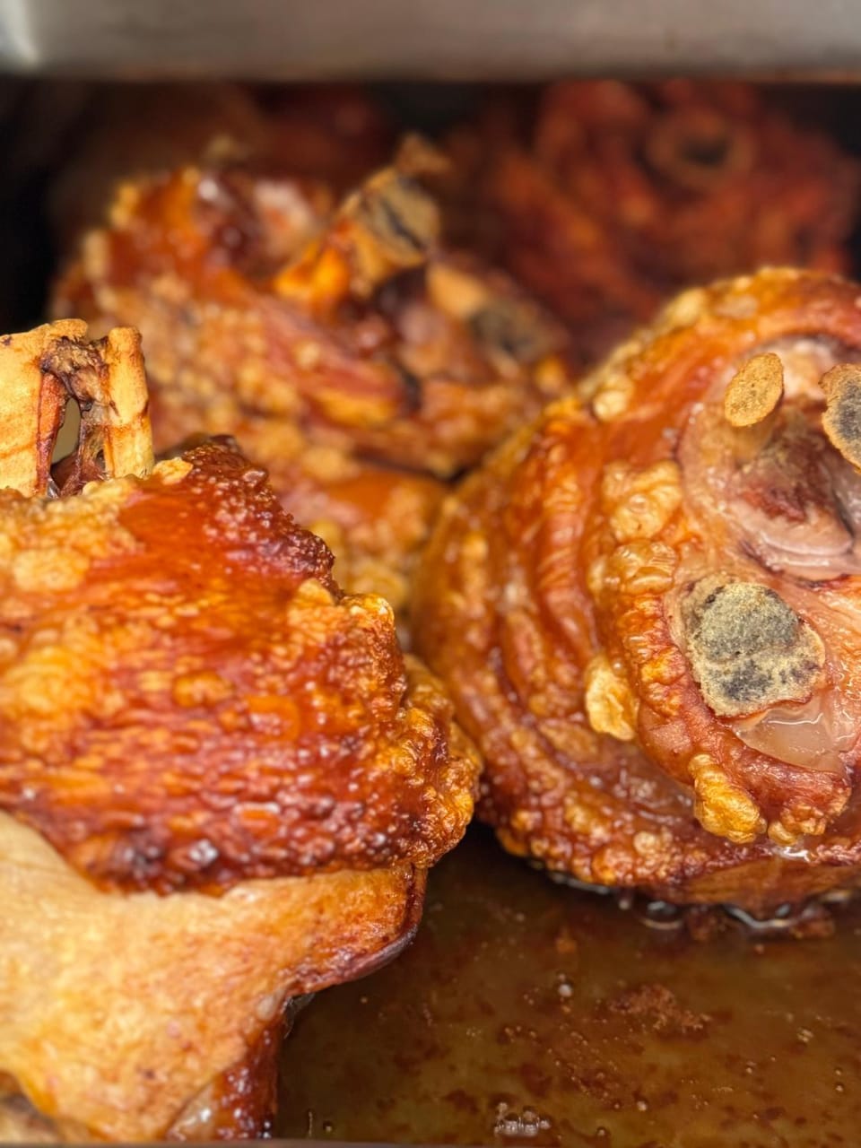 Restaurant/places to eat, Breakfast, Continental breakfast