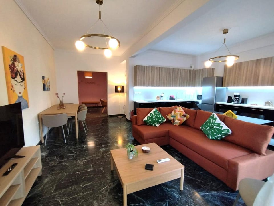TV and multimedia, Living room, Seating area, heating, internet, soundproof, air conditioner
