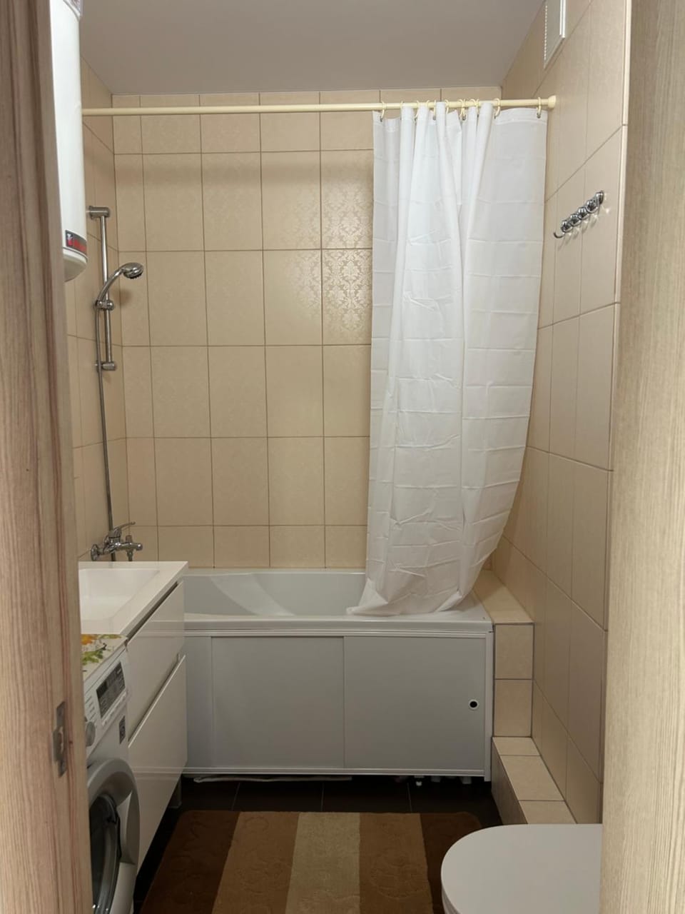 Shower, Toilet, Bathroom, washing machine
