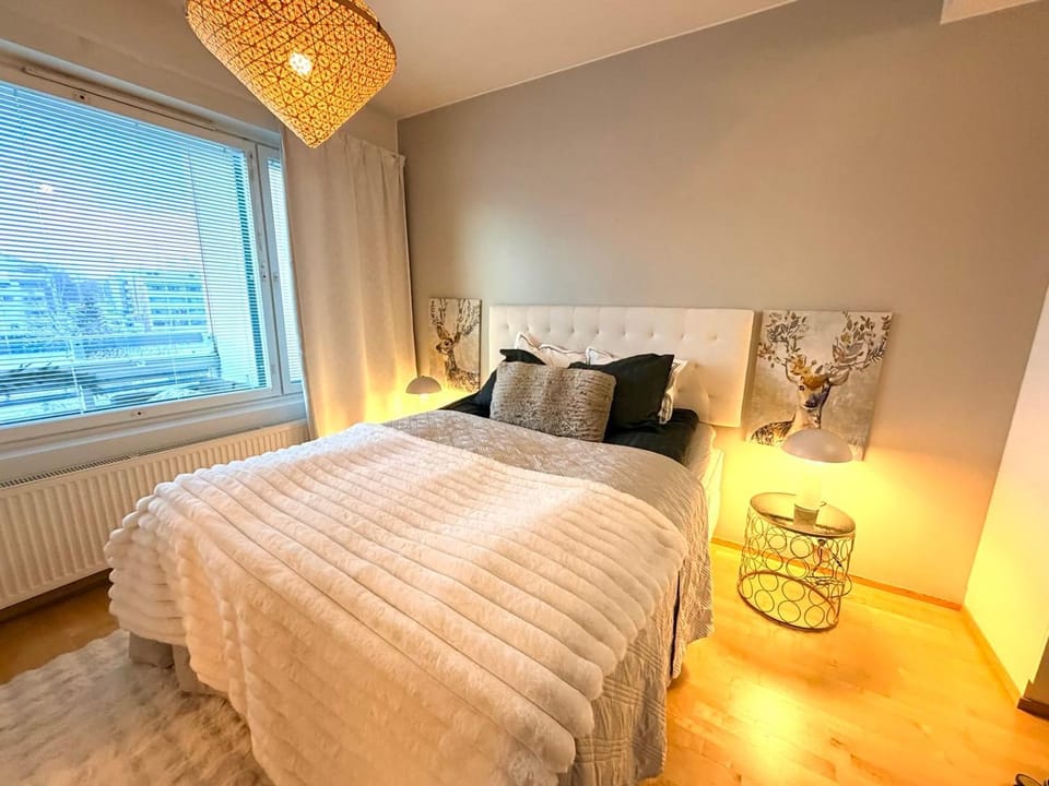 Bed, Other, Photo of the whole room, Bedroom