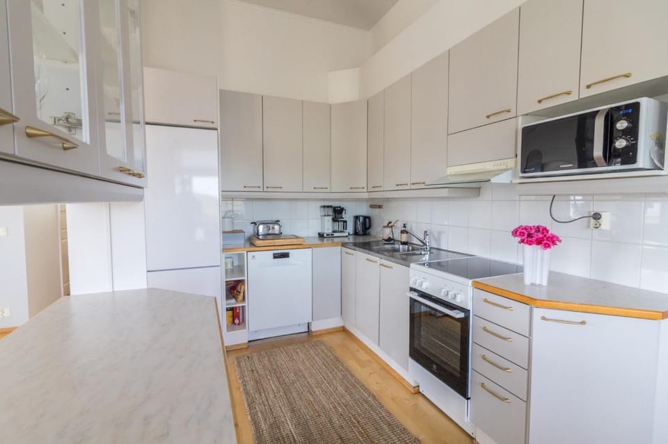 Coffee/tea facilities, Kitchen or kitchenette, dishwasher, minibar, oven, stove, toaster