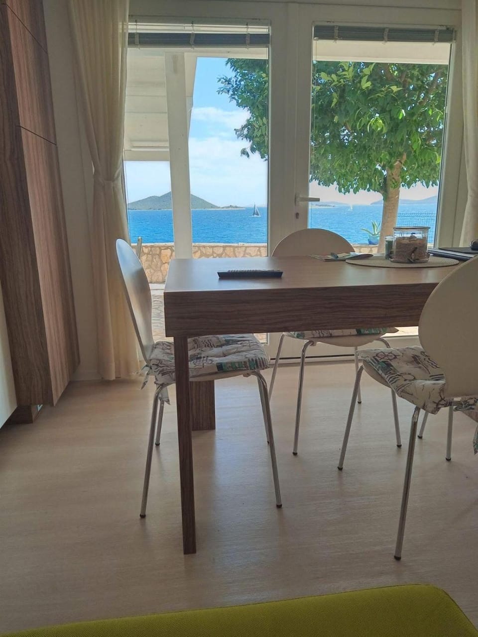 Oaza Mobile Home - Kornati View House in Šibenik-Knin County, Croatia