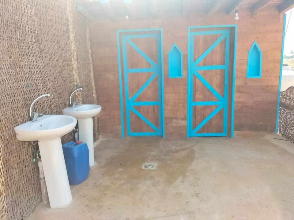 كامب واحة الغروب Campground/ 
RV Resort in Egypt