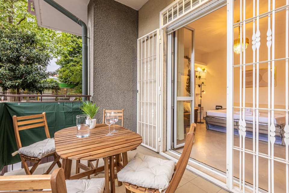 Patio, View (from property/room), Balcony/Terrace